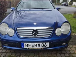 Blau Gebraucht 2002 Mercedes C230 Coupé | 1.850 € (Guter Preis)
