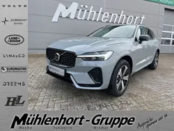 Grau Gebraucht 2024 Volvo XC60 Plus SUV | 64.900 €