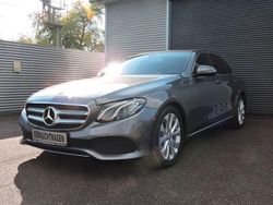 Grau Gebraucht 2008 Mercedes E220 Avantgarde Limousine | 26.500 €