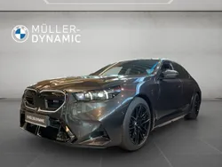 Sophistograu brillanteffekt me Gebraucht 2025 BMW M5 Sport Line Limousine | 149.960 € (Guter Preis)