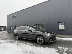 Schwarz Gebraucht 2022 Mercedes E300 AMG Kombi | 31.800 € (Fairer Preis)