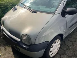 Gebraucht 2006 Renault Twingo Kleinwagen | 990 € (Guter Preis)
