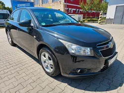 Schwarz Gebraucht 2009 Chevrolet Cruze LS Limousine | 7.590 € (Teuer)