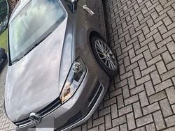 Grau Gebraucht 2015 VW Golf VII Comfortline Limousine | 11.420 € (Fairer Preis)