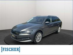 Grau Gebraucht 2024 Skoda Superb Style Kombi | 33.970 € (Fairer Preis)