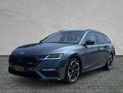 Quarzgrau Gebraucht 2021 Skoda Octavia RS Limousine | 25.840 € (Guter Preis)