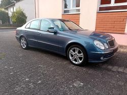 Blau Gebraucht 2004 Mercedes E320 Avantgarde Limousine | 4.290 € (Guter Preis)