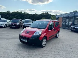 Rot Gebraucht 2010 Peugeot Bipper Basis Van / Kleinbus | 3.990 € (Fairer Preis)
