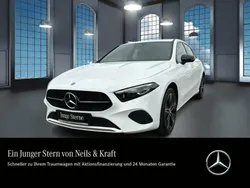 Weiß Gebraucht 2023 Mercedes A250 Night Kleinwagen | 30.980 € (Fairer Preis)