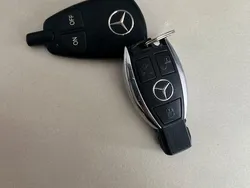 Silber Gebraucht 2006 Mercedes CLK320 Coupé | 2.900 € (Superpreis)