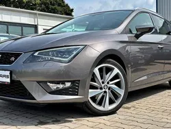 Grau Gebraucht 2015 Seat Leon ST FR Kombi | 11.600 € (Fairer Preis)
