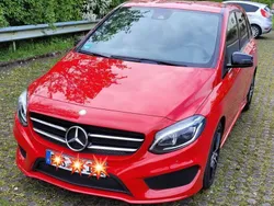 Rot Gebraucht 2016 Mercedes B250 AMG line Van / Kleinbus | 22.000 € (Etwas zu teuer)