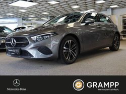 Grau Gebraucht 2024 Mercedes A180 Advanced Limousine | 28.800 € (Fairer Preis)