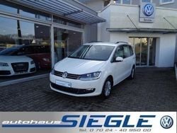 Weiß Gebraucht 2013 VW Sharan Comfortline Van / Kleinbus | 20.490 € (Teuer)