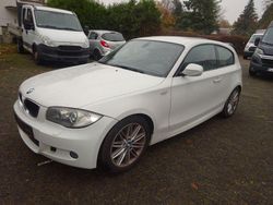 Weiß Gebraucht 2009 BMW 118 M Sport Kleinwagen | 2.800 € (Guter Preis)