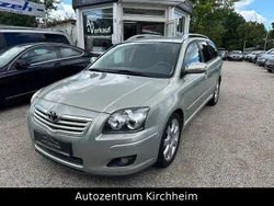 Grün Gebraucht 2006 Toyota Avensis Executive Kombi | 5.990 € (Teuer)