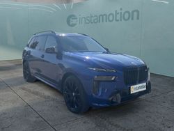 Blau Gebraucht 2022 BMW X7 M Sport SUV | 103.000 €