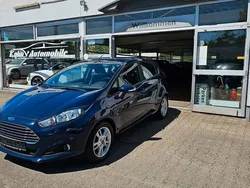 Blau Gebraucht 2015 Ford Fiesta SYNC Edition Kleinwagen | 9.590 € (Fairer Preis)