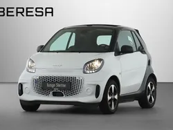 Bodypanels in white Gebraucht 2021 Smart ForTwo Electric Drive Passion Cabrio | 12.990 € (Fairer Preis)