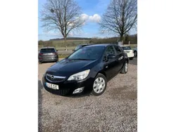Schwarz Gebraucht 2011 Opel Astra Design Edition Limousine | 5.450 € (Fairer Preis)