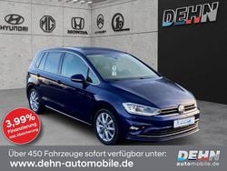 Blau Gebraucht 2019 VW Golf Sportsvan Highline Van / Kleinbus | 17.950 € (Guter Preis)