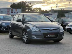 Grau Gebraucht 2007 Hyundai i30 Comfort Kleinwagen | 2.990 € (Fairer Preis)
