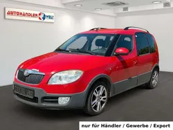 Rot Gebraucht 2008 Skoda Roomster Kombi | 1.499 € (Etwas zu teuer)