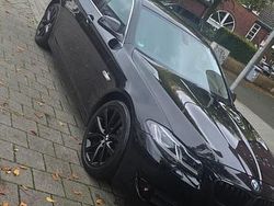 Schwarz Gebraucht 2012 BMW 520 Limousine | 11.900 €