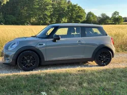 Grau Gebraucht 2015 Mini ONE Kleinwagen | 10.490 € (Fairer Preis)