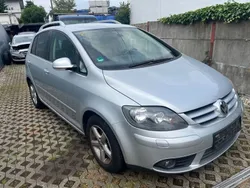 Silber Gebraucht 2008 VW Golf Plus Van / Kleinbus | 3.290 € (Fairer Preis)