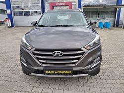 Grau Gebraucht 2016 Hyundai Tucson Trend SUV | 13.990 € (Fairer Preis)