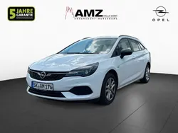 Weiß Gebraucht 2022 Opel Astra Edition Kombi | 15.790 € (Guter Preis)