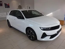 Weiß Gebraucht 2024 Opel Astra Limousine | 26.300 € (Fairer Preis)