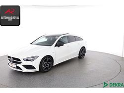 Weiss Gebraucht 2022 Mercedes CLA200 AMG Kombi | 29.680 € (Fairer Preis)