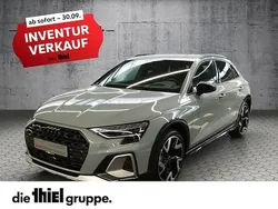 Grau Gebraucht 2024 Audi A3 S-Line Limousine | 37.900 € (Fairer Preis)