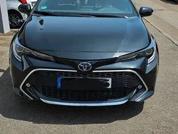 Schwarz Gebraucht 2019 Toyota Corolla Edition Kombi | 27.300 € (Teuer)