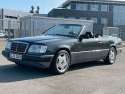 Mercedes E300