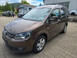 Braun Gebraucht 2012 VW Caddy Comfortline Van / Kleinbus | 9.490 € (Guter Preis)