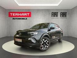 Lackierung schwarz perla nera/ Gebraucht 2024 Opel Mokka Elegance SUV | 18.987 € (Superpreis)