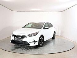 Carraraweiß Neu 2025 Kia Ceed Vision Kleinwagen | 22.385 € (Fairer Preis)