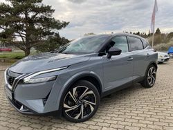 Grau Gebraucht 2024 Nissan Qashqai 360º SUV | 33.990 € (Fairer Preis)