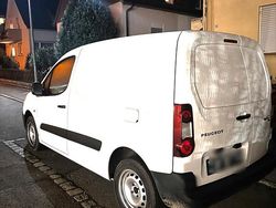 Weiß Gebraucht 2016 Peugeot Partner Van / Kleinbus | 6.200 € (Fairer Preis)