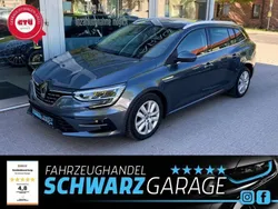 Grau Gebraucht 2021 Renault Mégane IV Intens Limousine | 15.690 € (Fairer Preis)