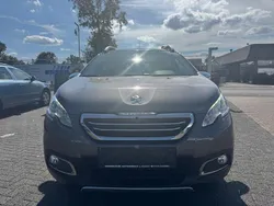 Grau Gebraucht 2016 Peugeot 2008 Style SUV | 6.700 € (Superpreis)
