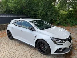 Weiß Gebraucht 2021 Renault Mégane IV R.S. Limousine | 29.500 € (Fairer Preis)