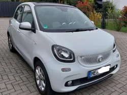 Weiß Gebraucht 2015 Smart ForFour Limousine | 7.300 € (Fairer Preis)