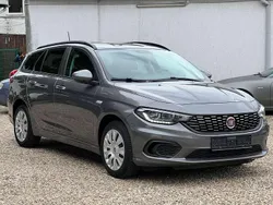 Grau Gebraucht 2018 Fiat Tipo Lounge Kombi | 8.990 € (Guter Preis)