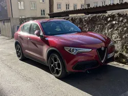 Rot Gebraucht 2017 Alfa Romeo Stelvio SUV | 22.900 € (Etwas zu teuer)