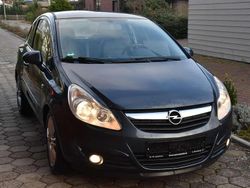 Blau Gebraucht 2006 Opel Corsa Cosmo Limousine | 2.899 € (Etwas zu teuer)