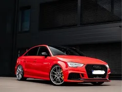 Rot Gebraucht 2017 Audi RS3 Performance Kleinwagen | 68.500 €